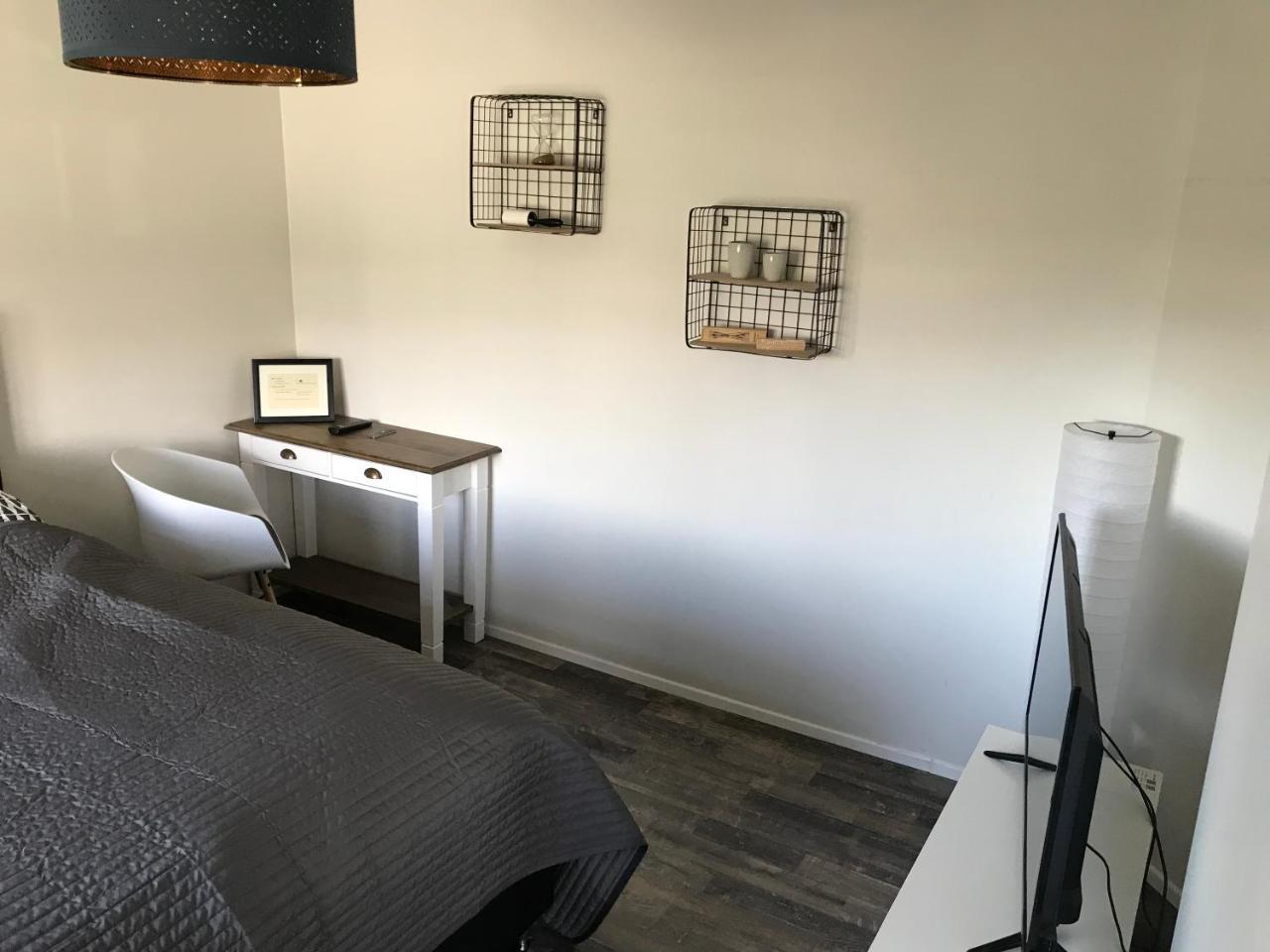 Steinaskjol Apartments อาคูเรย์รี ภายนอก รูปภาพ